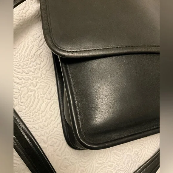 Coach Vintage Legacy Flap Black Leather Bag Purse Handbag Crossbody 9144 - Picture 11 of 16